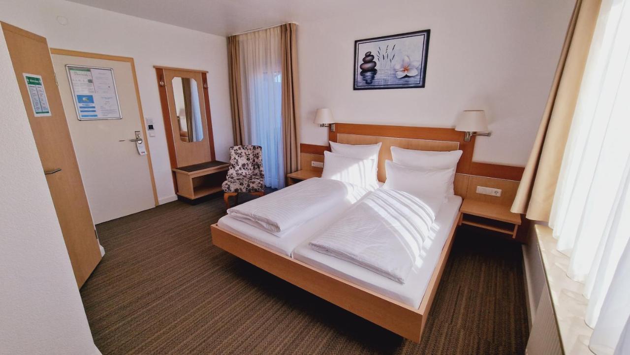 Hotel Garni Superior Metzingen  Exterior foto